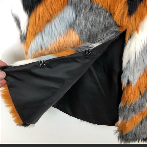 Say What Faux Fur - Picture 2 of 5